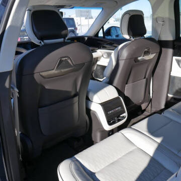 2024 Lincoln Nautilus Black Label