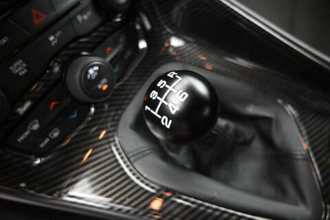 2016 Dodge Challenger R/T Shaker
