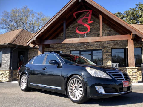 2015 Hyundai Equus for sale at Auto Solutions in Maryville TN