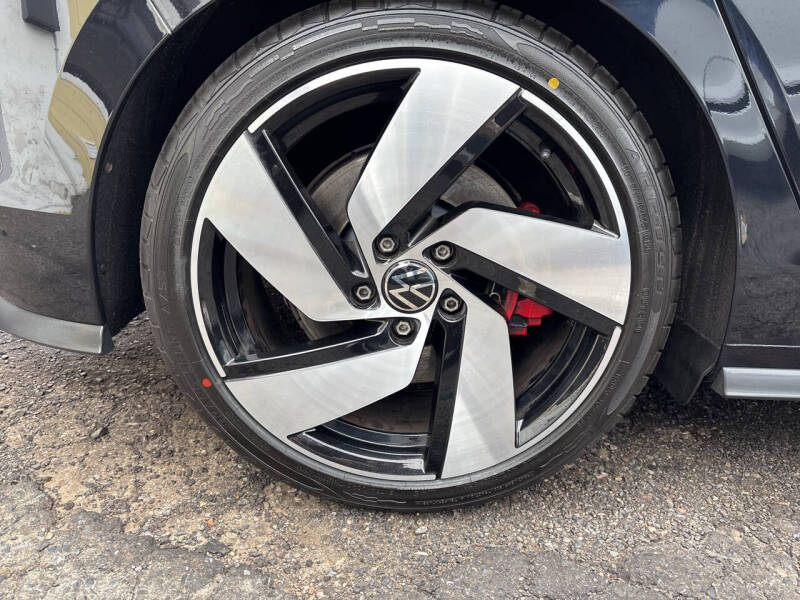 2022 Volkswagen Golf GTI S