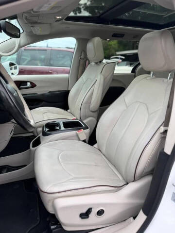 2017 Chrysler Pacifica Limited
