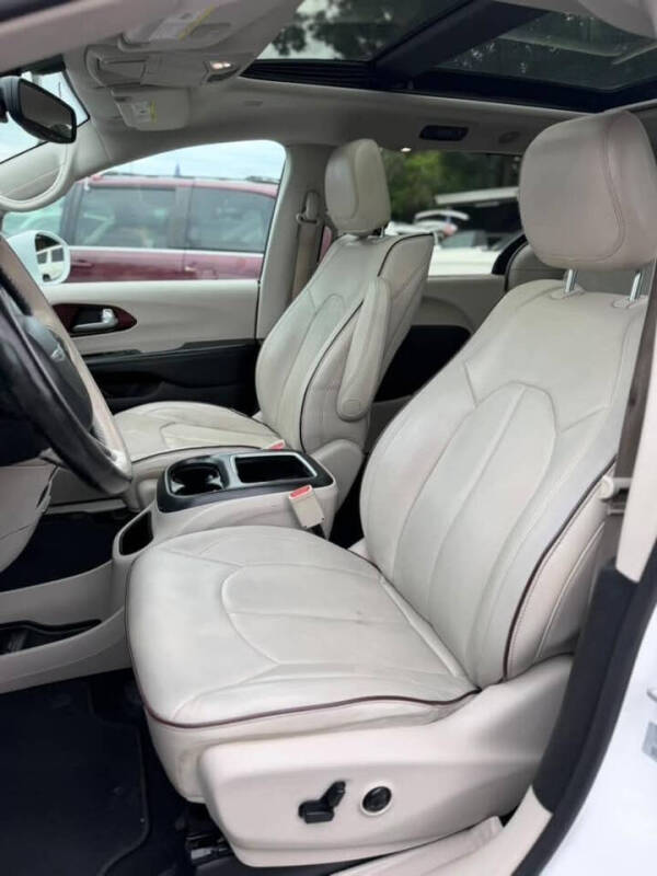 2017 Chrysler Pacifica Limited