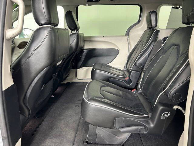 2022 Chrysler Pacifica Limited