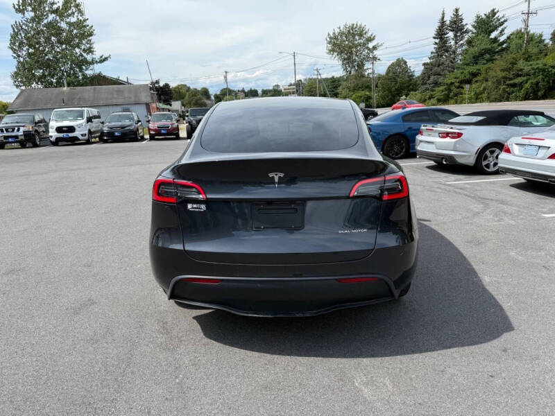 2025 Tesla Model Y Long Range