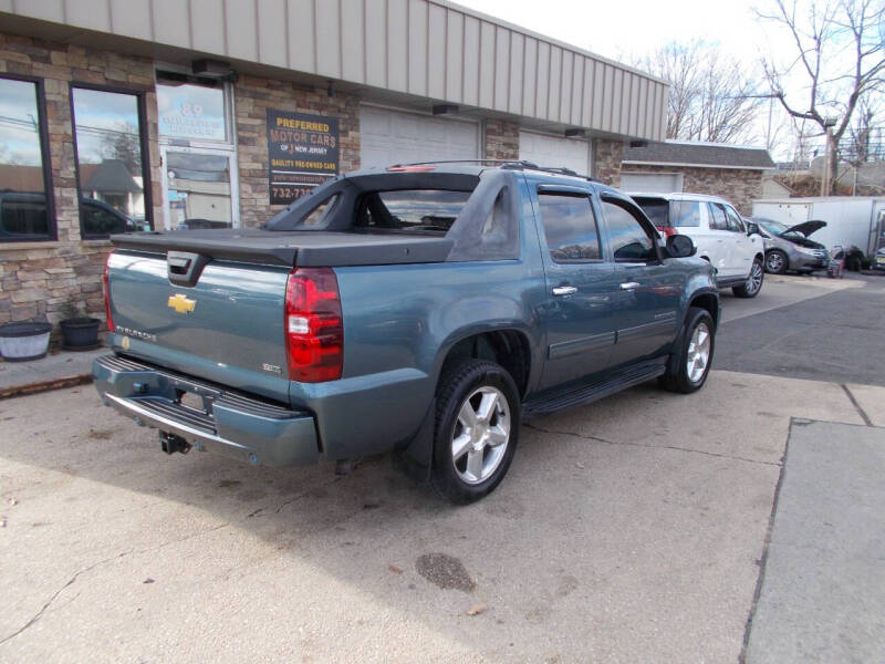 2012 Chevrolet Avalanche LT