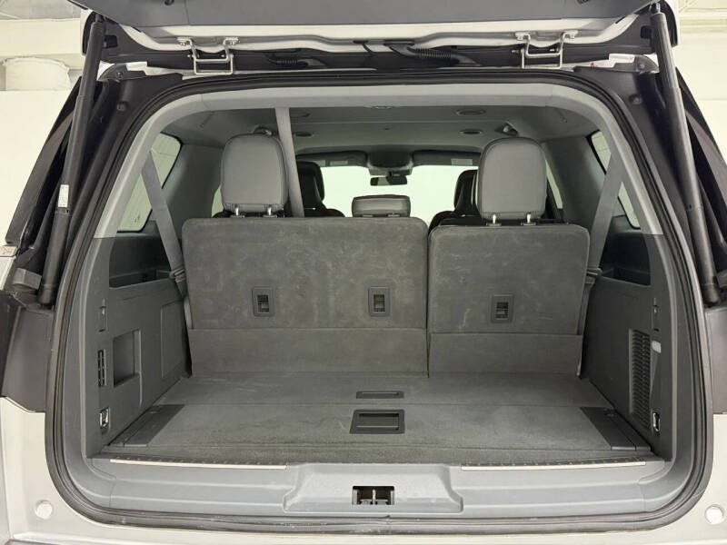 2019 Lincoln Navigator L Select