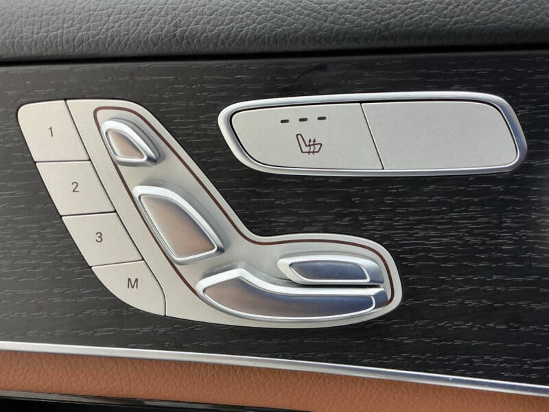 2020 Mercedes-Benz GLC GLC 300 4MATIC