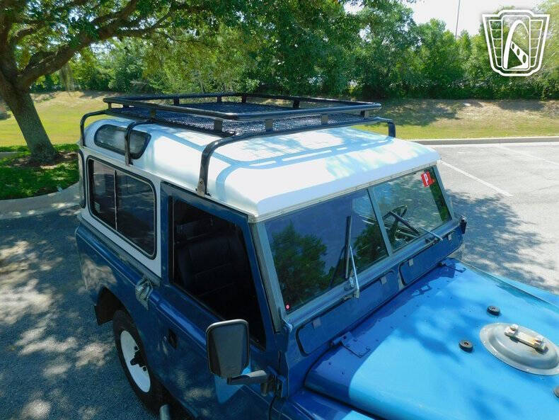 1972 Land Rover Santana