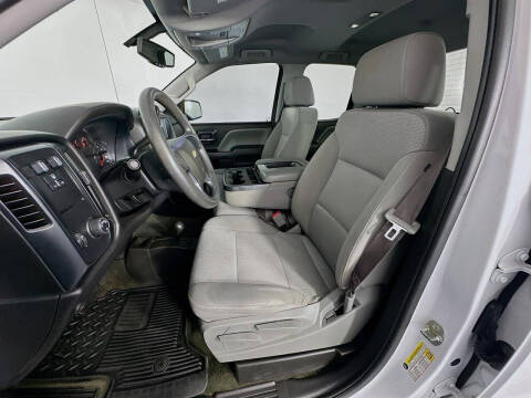 2017 Chevrolet Silverado 1500 Custom