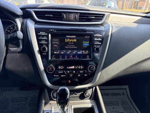 2024 Nissan Murano SV