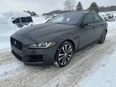 2017 Jaguar XE