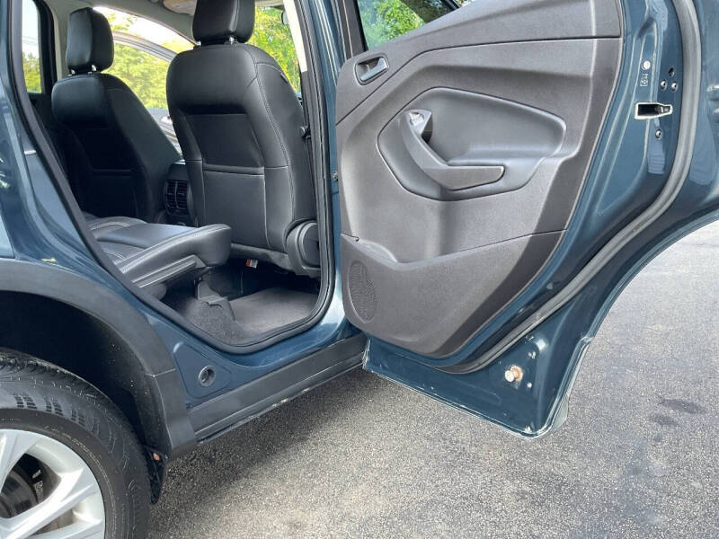 2019 Ford Escape SEL