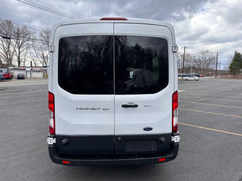 2017 Ford Transit 350 XLT