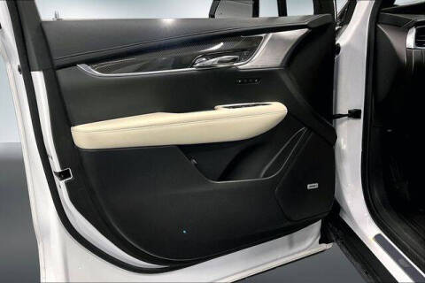 2023 Cadillac XT6 Sport