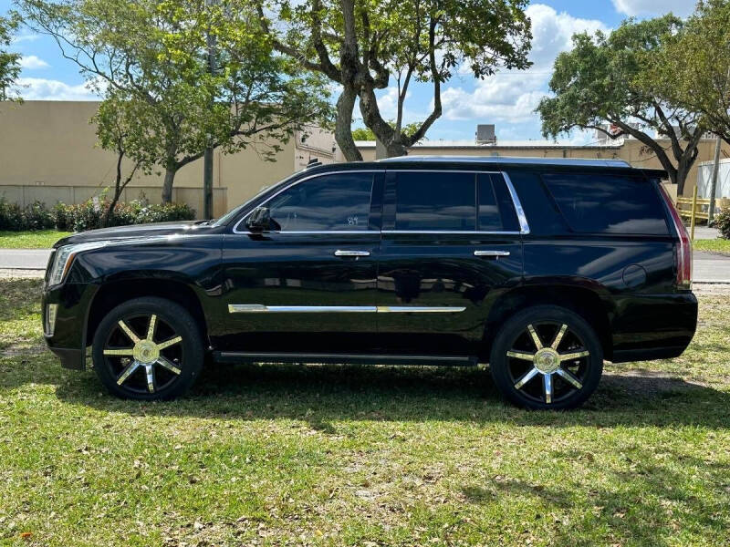 2015 Cadillac Escalade Premium