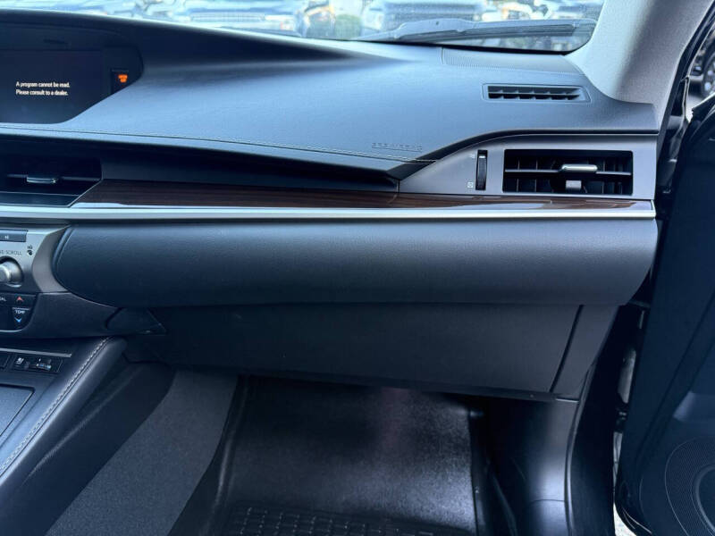 2017 Lexus ES 350