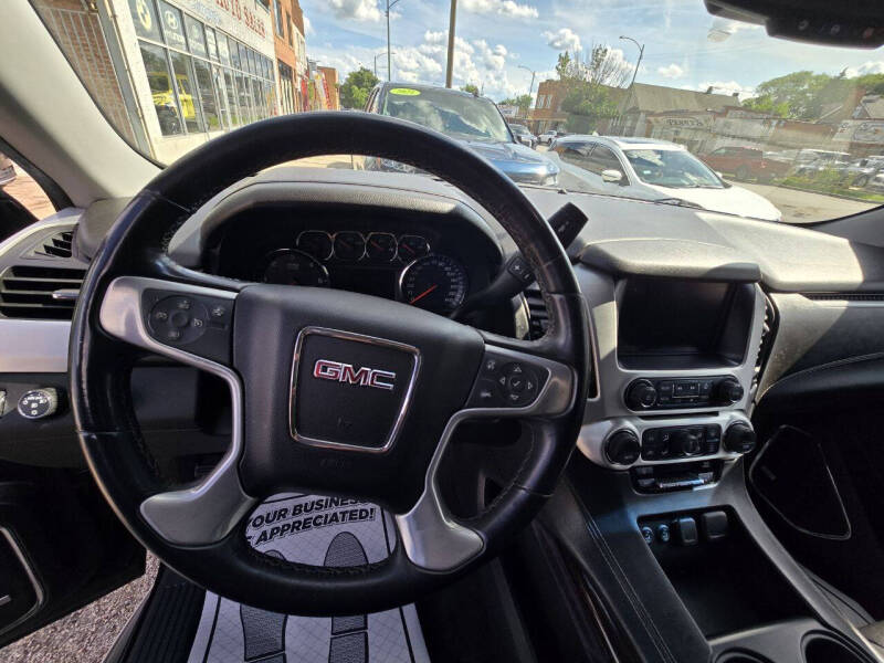 2017 GMC Yukon SLE