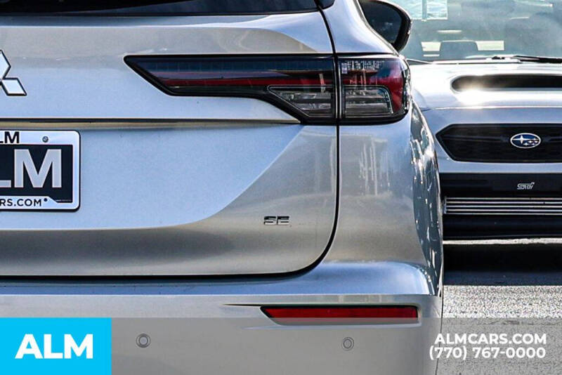 2025 Mitsubishi Outlander SE