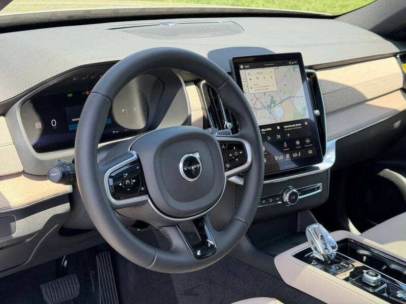 2026 Volvo XC90 B6 Plus 7P