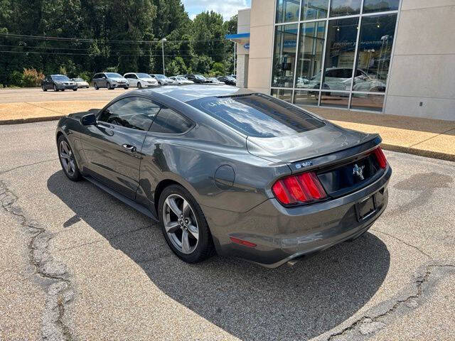 2016 Ford Mustang V6