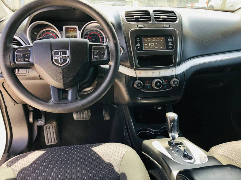 2019 Dodge Journey SE