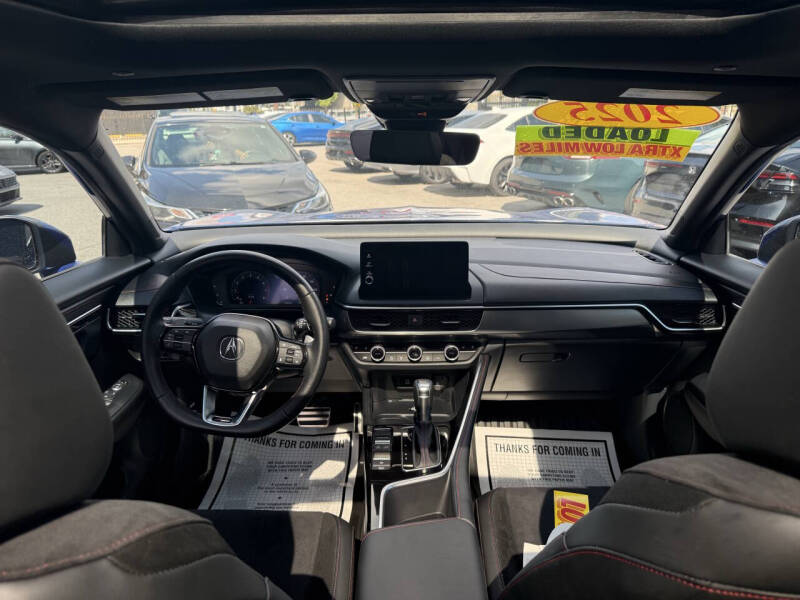 2025 Acura ADX w/A-SPEC