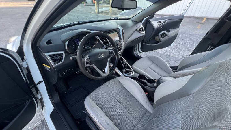 2013 Hyundai Veloster RE MIX