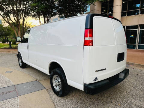 2021 Chevrolet Express 2500