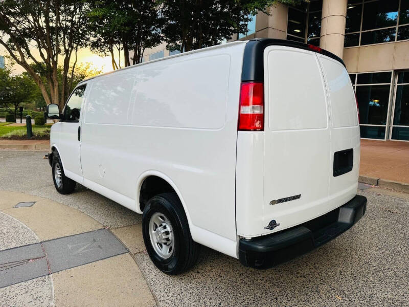 2021 Chevrolet Express 2500