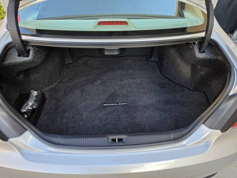 2011 Toyota Avalon Limited