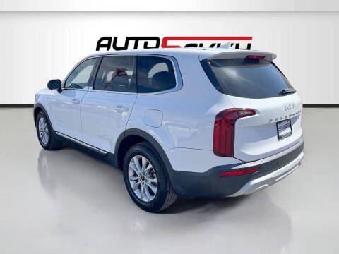 2022 Kia Telluride LX
