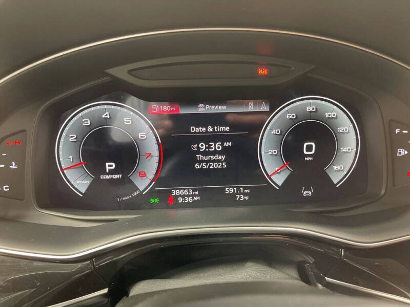 2022 Audi Q8 quattro Premium Plus 55 TFSI