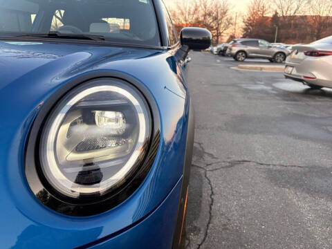 2025 MINI Hardtop 4 Door