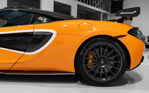 2020 McLaren 620R