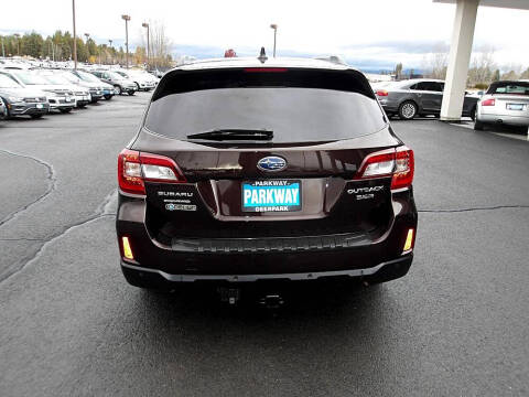 2017 Subaru Outback 3.6R Touring