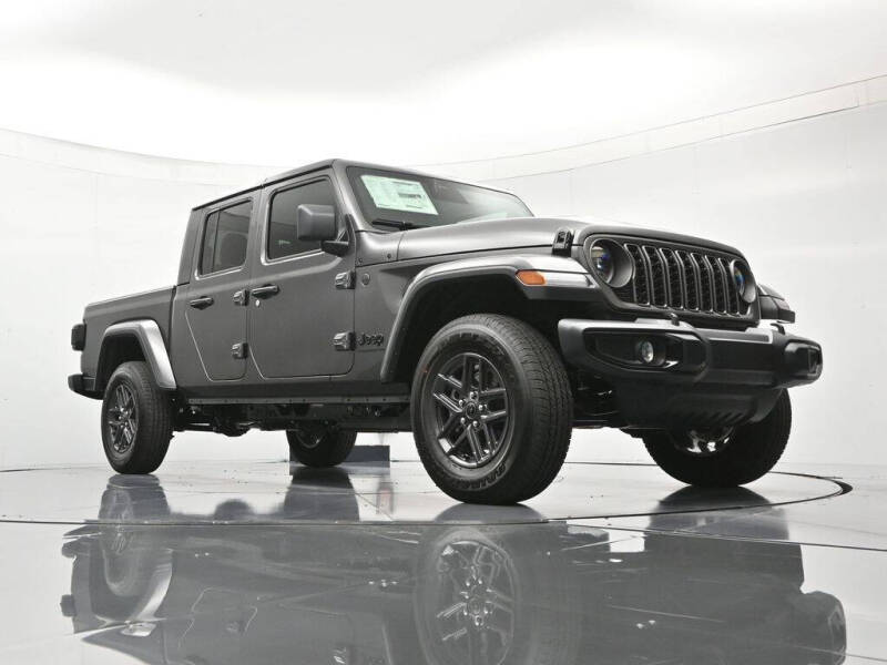 2026 Jeep Gladiator Sport S