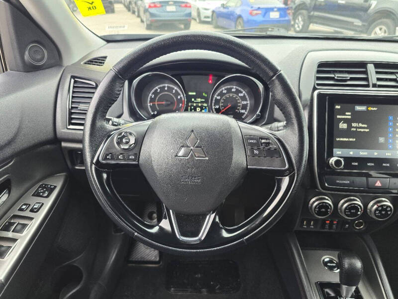 2024 Mitsubishi Outlander Sport SE