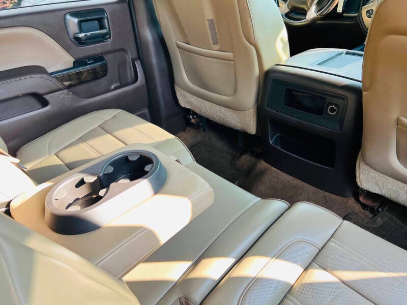 2015 GMC Sierra 2500HD Denali