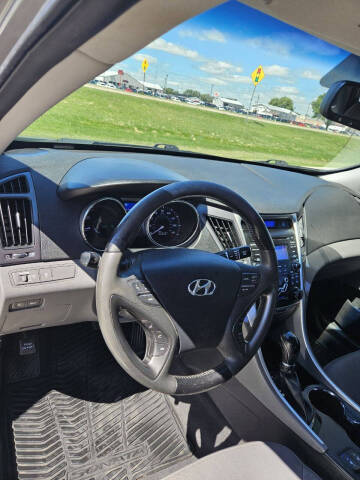 2012 Hyundai Sonata Hybrid