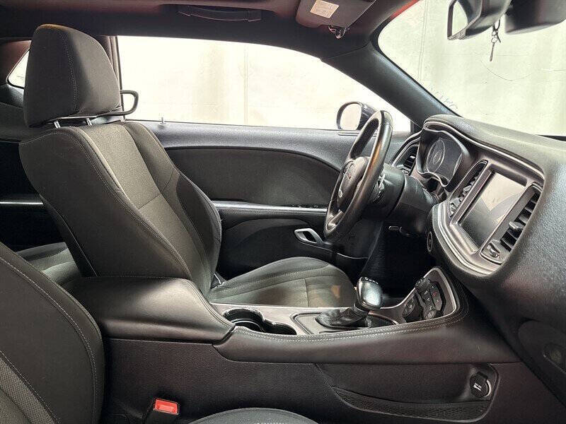 2015 Dodge Challenger R/T