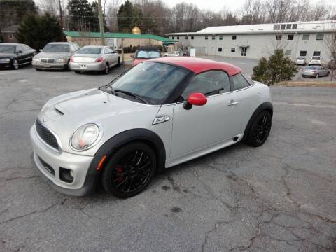 2012 MINI Cooper Coupe for sale at HAPPY TRAILS AUTO SALES LLC in Taylors SC