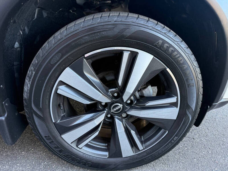 2022 Nissan Rogue Platinum