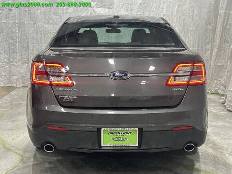2015 Ford Taurus SEL