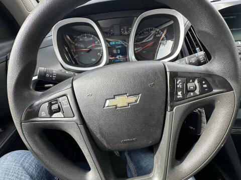 2017 Chevrolet Equinox LS