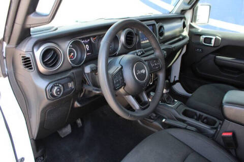 2023 Jeep Gladiator Sport S