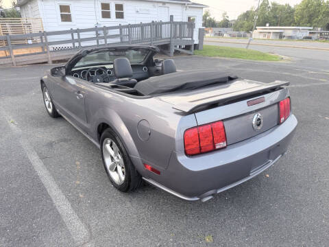 2007 Ford Mustang GT Deluxe