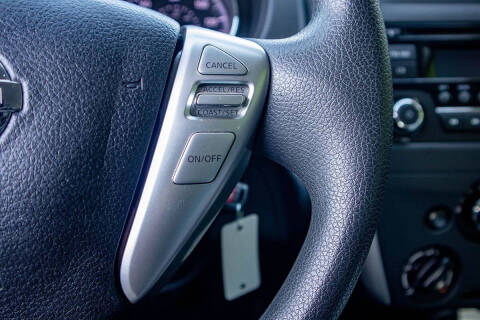 2016 Nissan Versa 1.6 SV