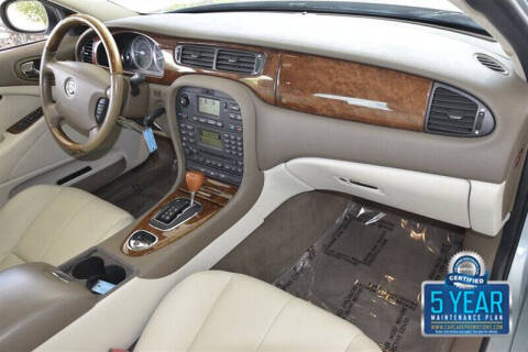 2005 Jaguar S-Type 4.2