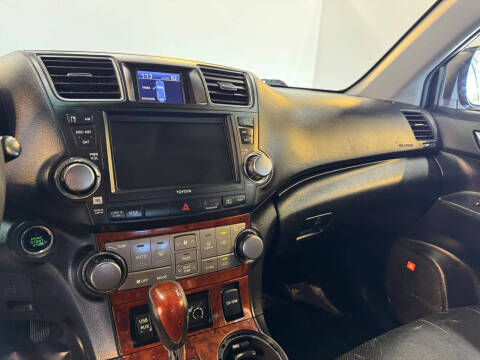 2011 Toyota Highlander Limited