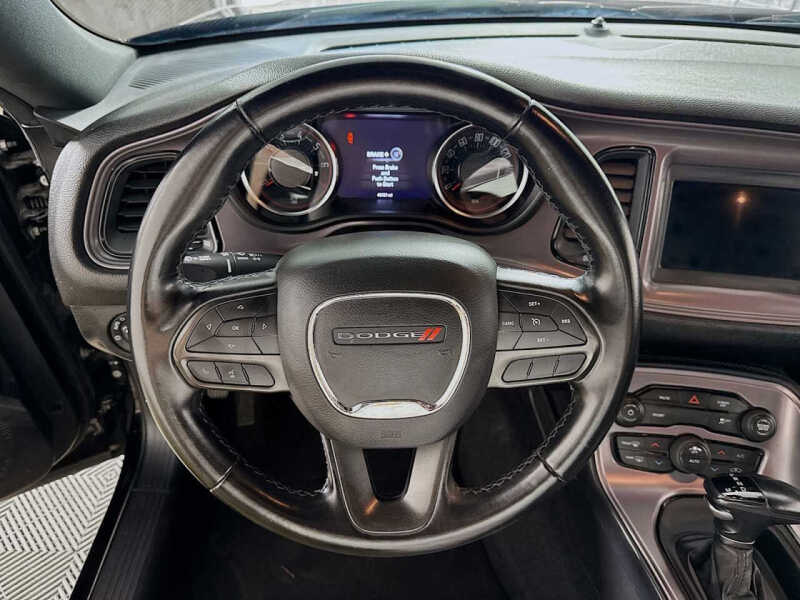 2023 Dodge Challenger SXT
